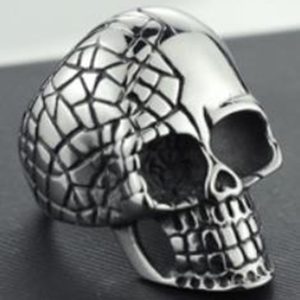 R109 Stainless Steel Cracked Skull Biker Ring